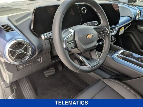 New 2025 Chevrolet Equinox EV LT image 15