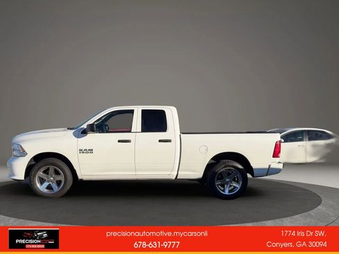 Used 2018 RAM 1500 Express w/ Express Value Package AWD/4WD image 3
