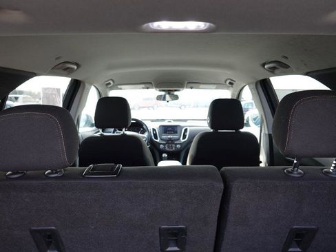 Used 2021 Chevrolet Equinox LT image 10