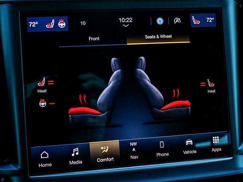 Used 2021 Maserati Levante image 24