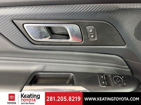 Used 2024 Ford Mustang GT Premium image 11