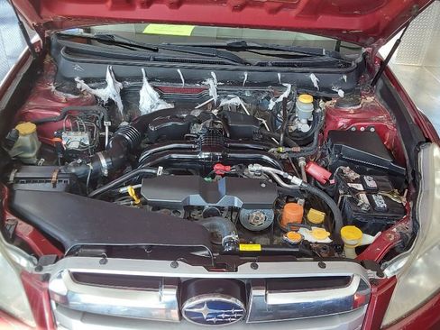 Used 2013 Subaru Outback 2.5i Limited w/ Moonroof Pkg image 21