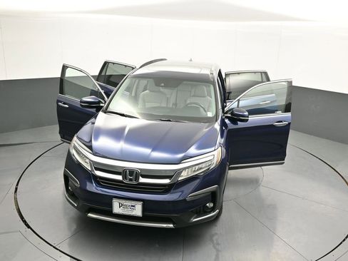 Certified 2022 Honda Pilot Touring image 49