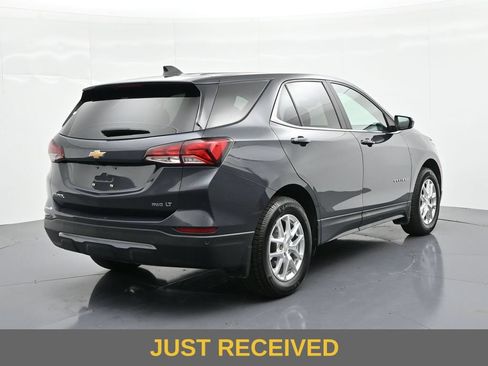 Used 2022 Chevrolet Equinox LT w/ Driver Convenience Package AWD/4WD image 6
