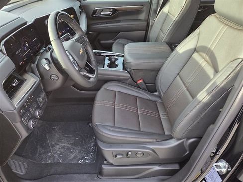 New 2026 Chevrolet Suburban High Country image 6