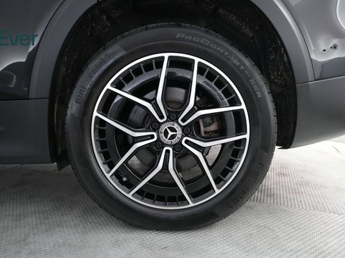 Used 2023 Mercedes-Benz EQB 350 4MATIC SUV image 9