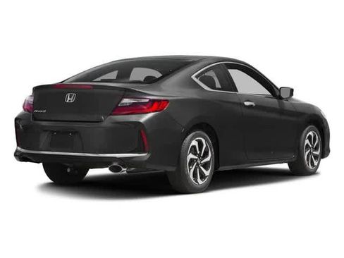Used 2017 Honda Accord LX-S image 2