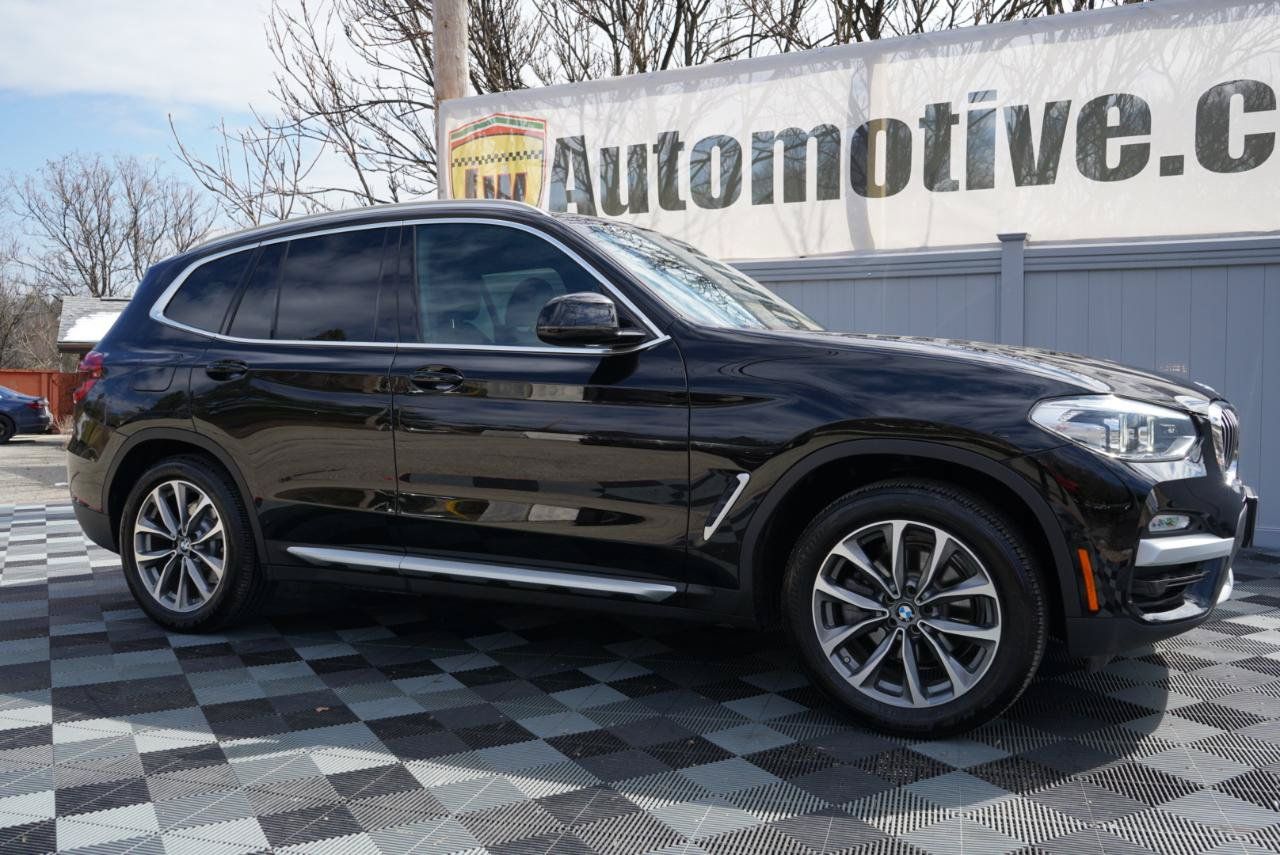Used 2019 BMW X3 xDrive30i w/ Premium Package AWD/4WD image 3