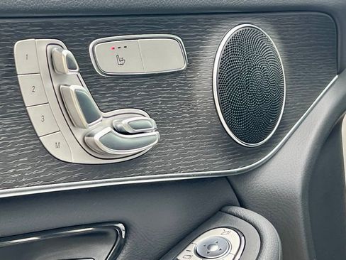 Certified 2022 Mercedes-Benz GLC 300 4MATIC image 29