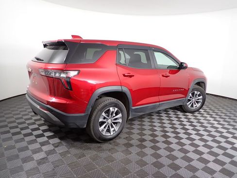 Used 2026 Chevrolet Equinox LT image 18