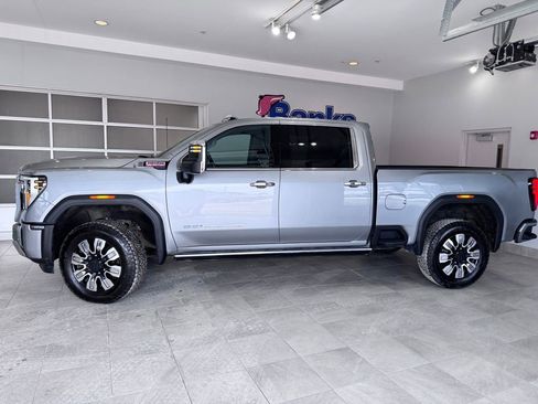 Certified 2024 GMC Sierra 2500 Denali w/ Denali Reserve Package AWD/4WD image 5