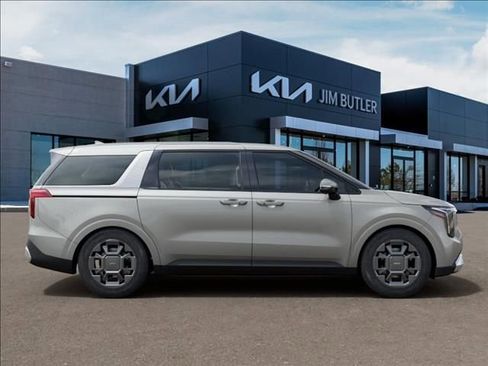 New 2026 Kia Carnival EX FWD image 7