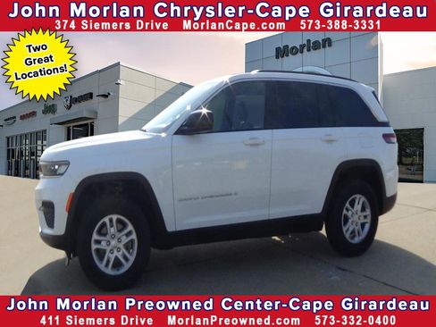Used 2023 Jeep Grand Cherokee L Laredo image 1