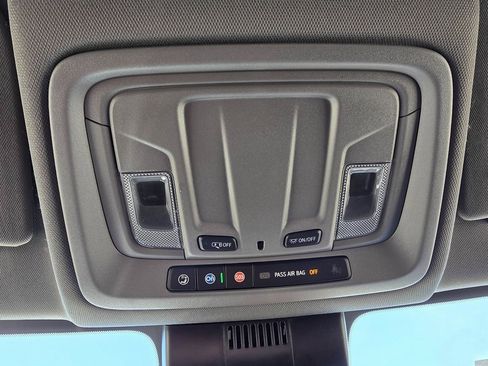 Used 2024 Chevrolet Silverado 2500 LT w/ Midnight Edition image 25