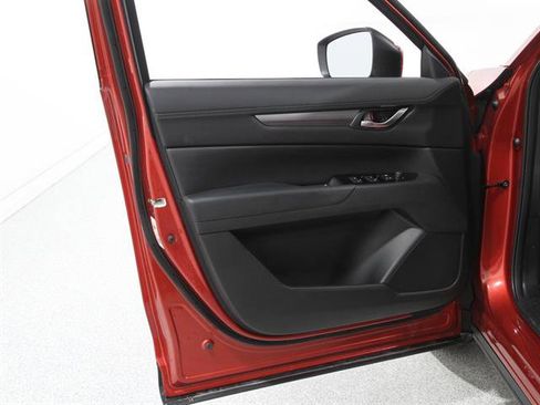 Certified 2023 MAZDA CX-5 AWD 2.5 S image 4