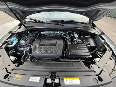 Used 2023 Volkswagen Tiguan SE R-Line image 27