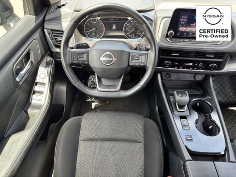 Certified 2025 Nissan Rogue SV FWD image 13