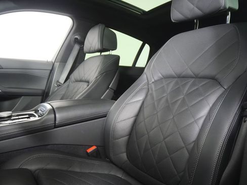 Certified 2025 BMW X6 xDrive40i AWD/4WD image 10