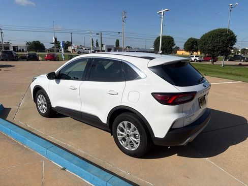 Used 2024 Ford Escape Active FWD image 8
