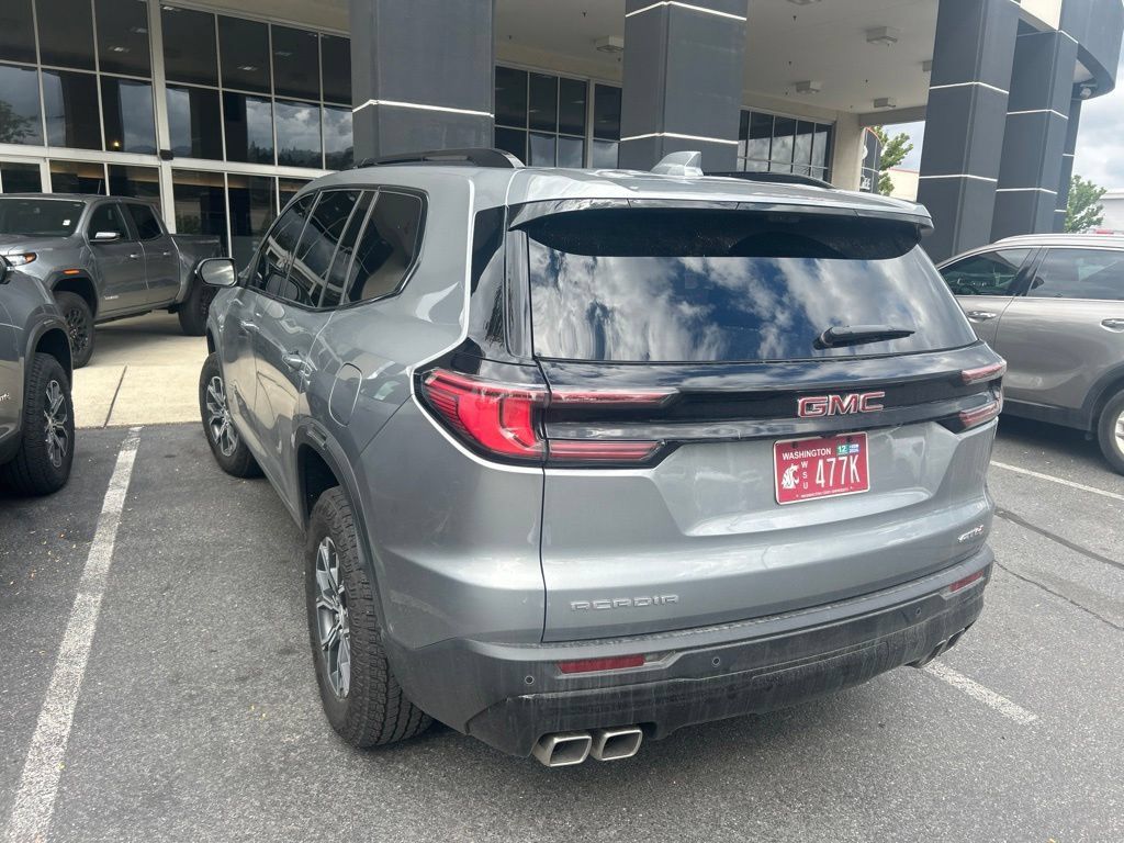 Used 2026 GMC Acadia AT4 w/ Super Cruise Package AWD/4WD image 4
