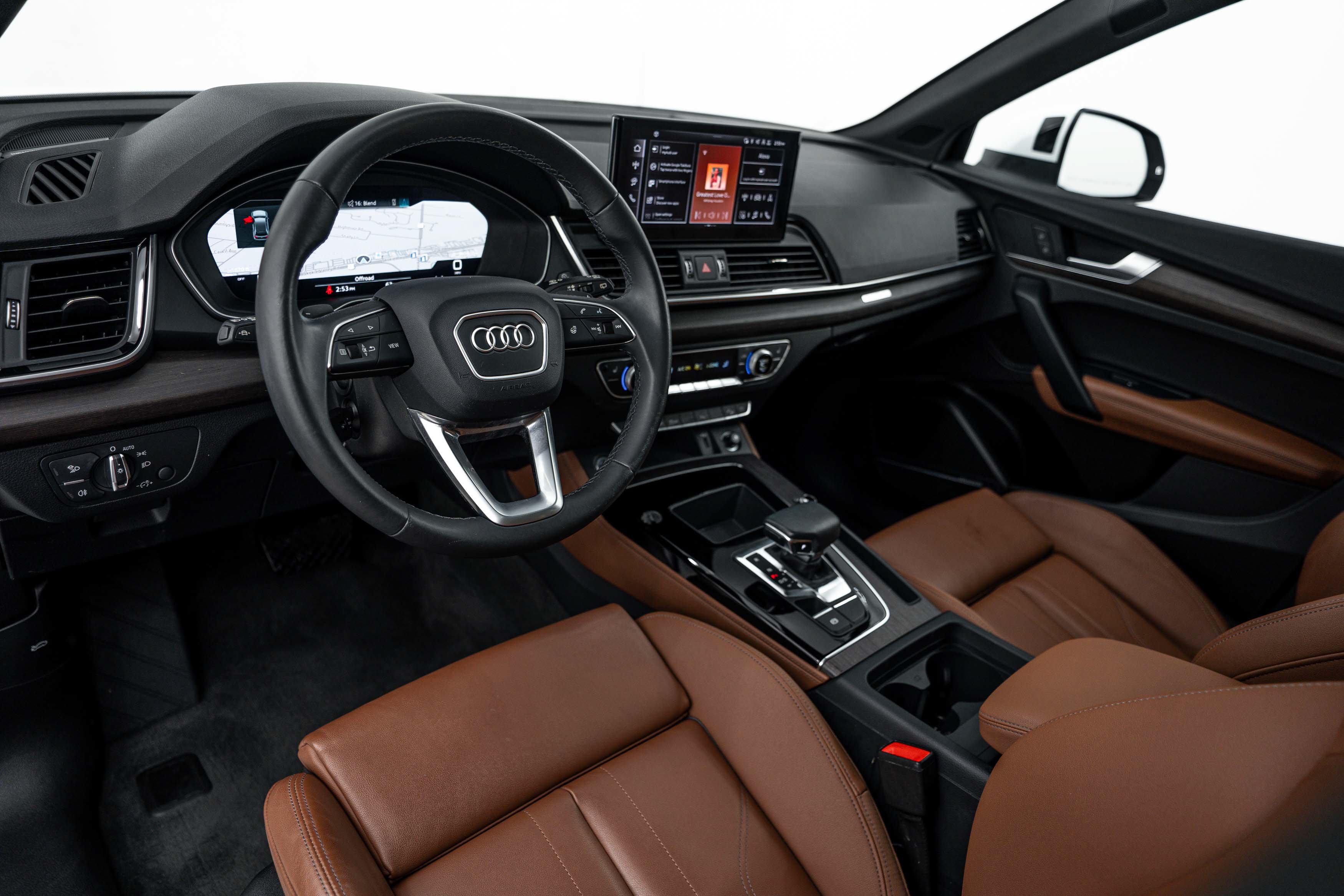 Certified 2024 Audi Q5 2.0T Premium Plus AWD/4WD image 8
