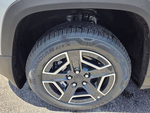 New 2026 Jeep Cherokee Laredo AWD/4WD image 17