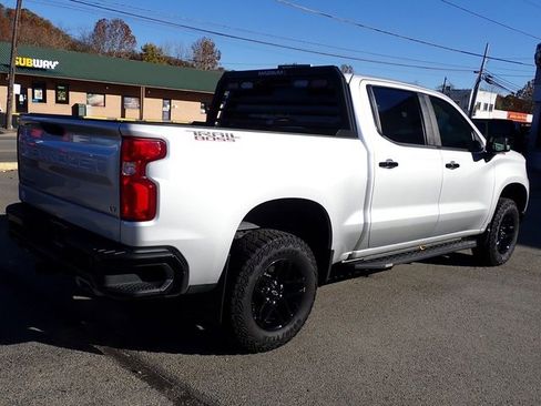 Used 2022 Chevrolet Silverado 1500 LT Trail Boss image 8