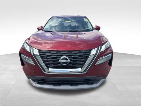 Used 2023 Nissan Rogue SV AWD/4WD image 9