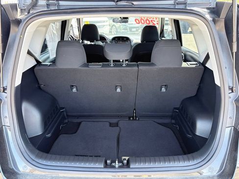 Used 2025 Kia Soul S FWD image 23