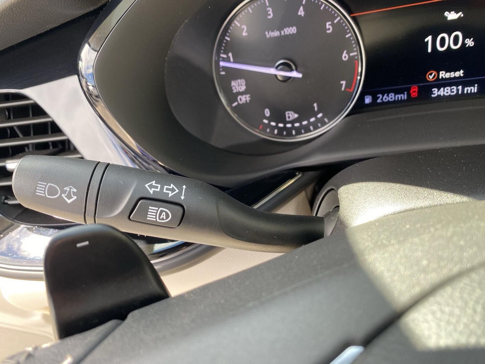 Used 2023 Buick Envision Avenir AWD/4WD image 52