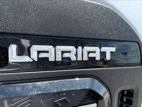 New 2026 Ford F250 Lariat w/ Black Appearance Package AWD/4WD image 24