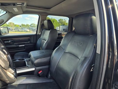 Used 2015 RAM 1500 Laramie w/ Convenience Group AWD/4WD image 11