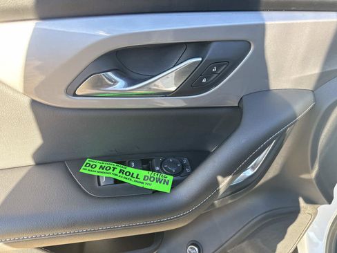 Used 2024 Chevrolet Blazer LT w/ Convenience Package image 18