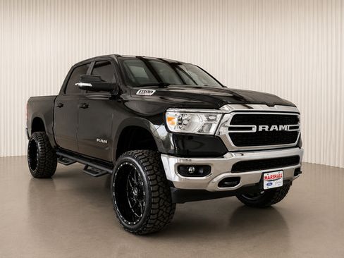 Used 2022 RAM 1500 Lone Star AWD/4WD image 1
