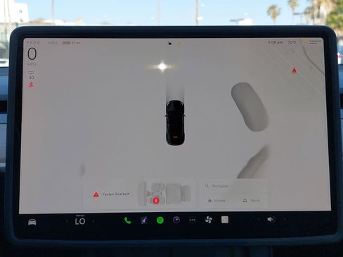 Used 2025 Tesla Model Y Long Range AWD/4WD image 21