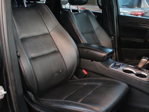 Used 2016 Jeep Grand Cherokee Limited w/ Trailer Tow Group IV image 22