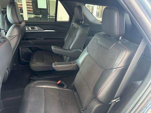 Certified 2025 Ford Explorer ST w/ Sun And Sound Package AWD/4WD image 23