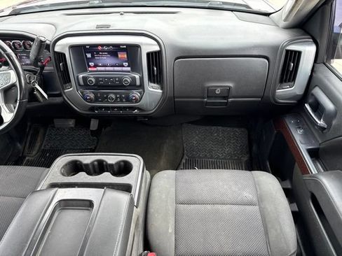 Used 2015 GMC Sierra 1500 SLE w/ SLE Value Package AWD/4WD image 9