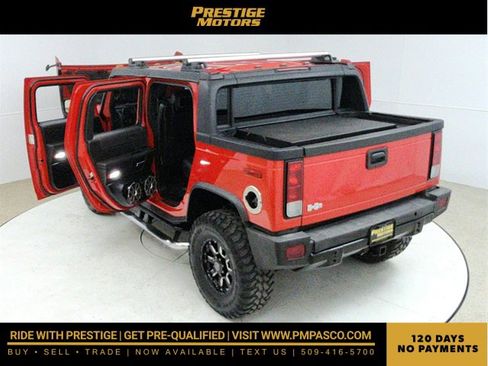 Used 2005 HUMMER H2 SUT w/ Preferred Equipment Group image 23