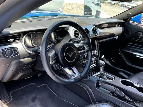 Used 2021 Ford Mustang GT Premium w/ Equipment Group 401A image 15