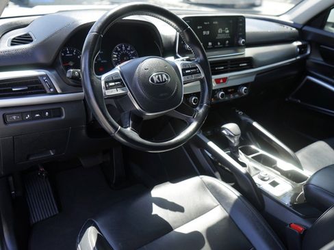 Used 2021 Kia Telluride S image 17