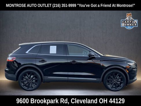 Used 2021 Lincoln Nautilus Reserve w/ Monochromatic Package image 8