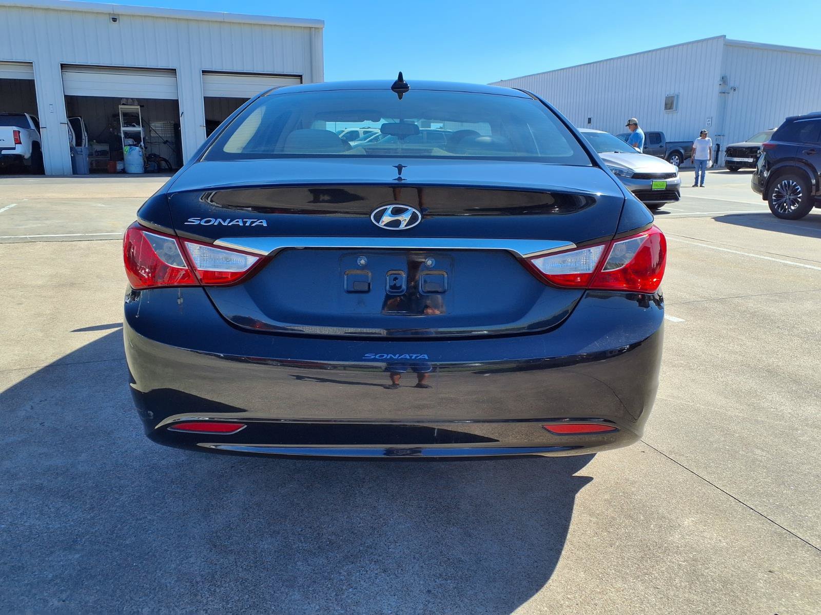 Used 2012 Hyundai Sonata GLS w/ Popular Equipment Pkg FWD image 4