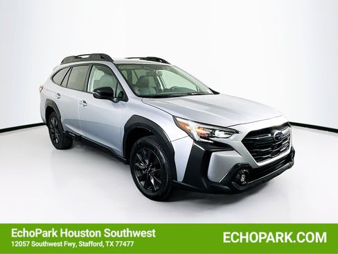 Used 2025 Subaru Outback Onyx Edition AWD/4WD image 1