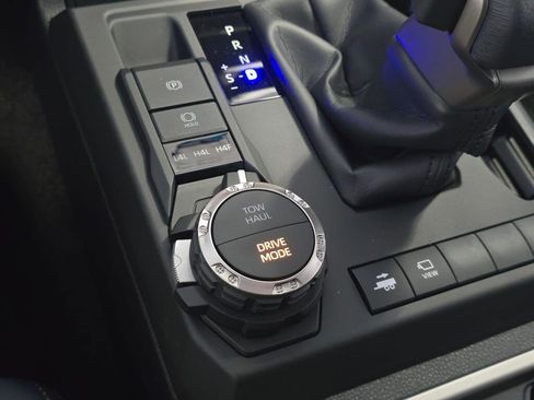 New 2026 Toyota 4Runner 4WD image 35