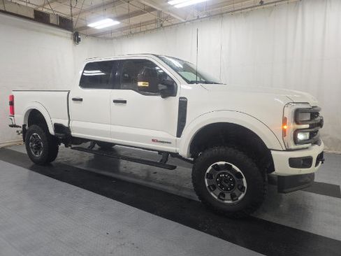 Used 2024 Ford F250 Platinum w/ Tremor Off-Road Package AWD/4WD image 1
