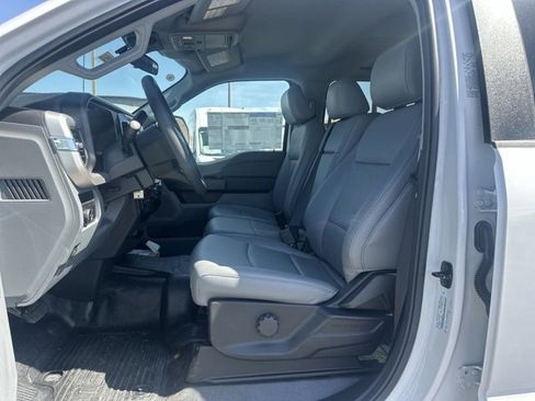 New 2025 Ford F550 4x4 Crew Cab Super Duty image 38