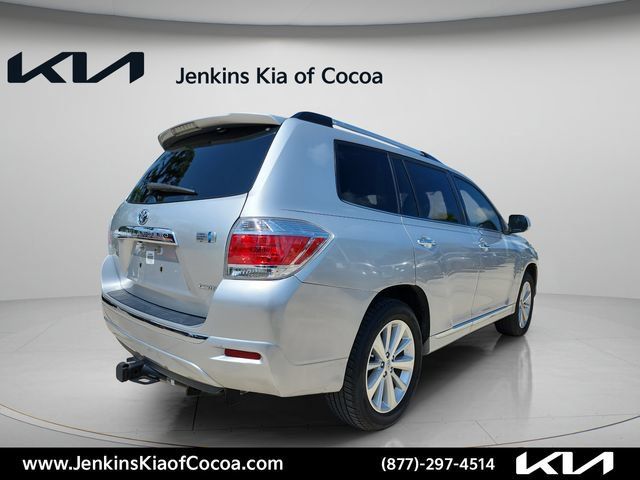 Used 2013 Toyota Highlander Limited AWD/4WD image 5
