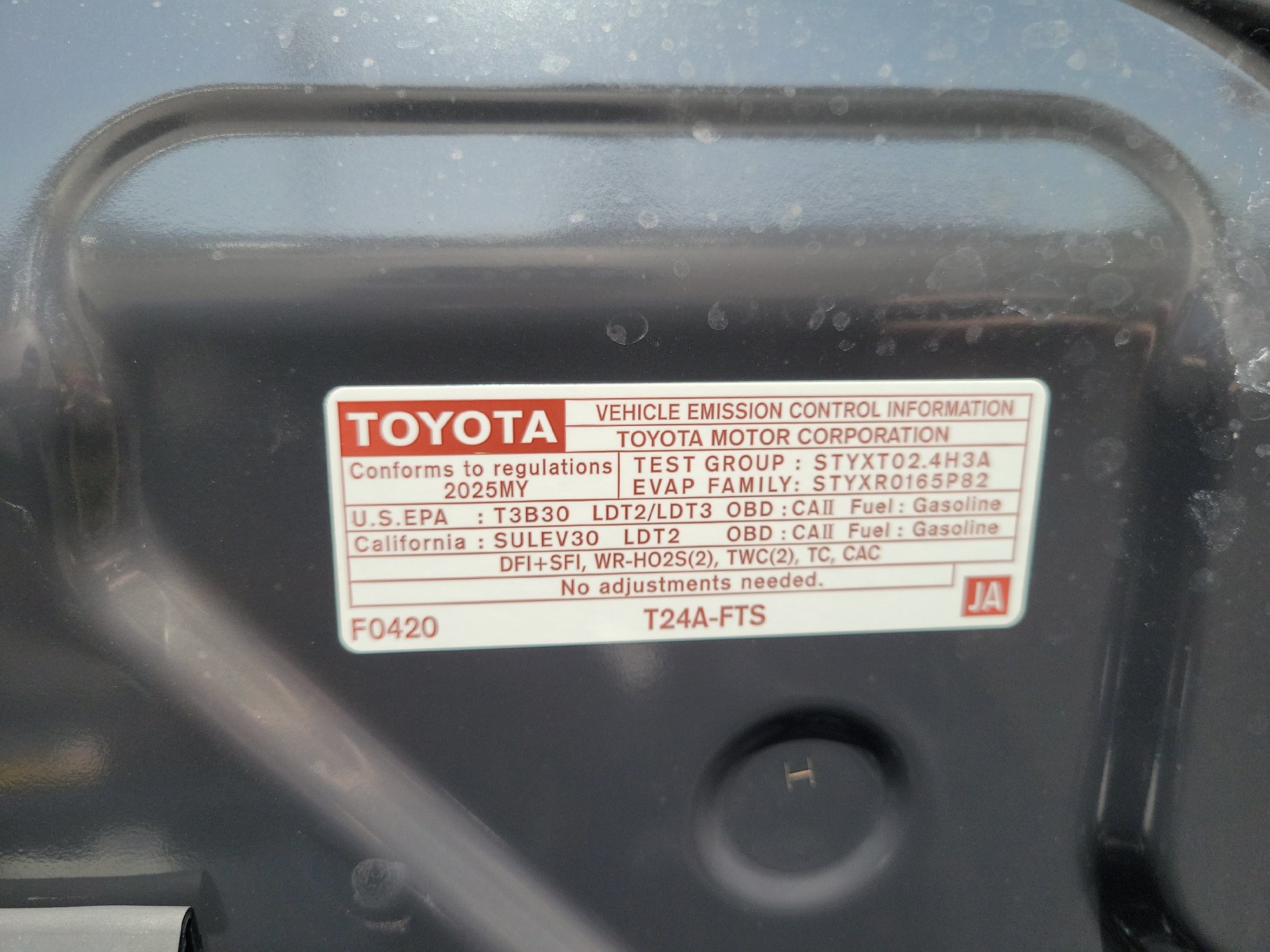 Used 2025 Toyota Tacoma TRD Sport w/ TRD Sport Upgrade Package AWD/4WD image 8