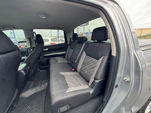 Used 2018 Toyota Tundra SR5 image 17